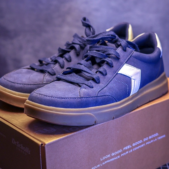 Dr. Scholl's Madison Men's Sneaker Navy size 11 with Box - Picture 3 of 9